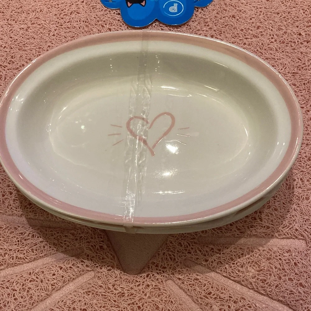 Pretty Pink Cat Shaped Mat and Ceramic Heart/Paws 🐾 Bowls Set of 2- NWT